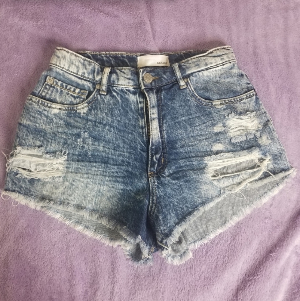 Garage Distressed Jean Shorts Size 1
